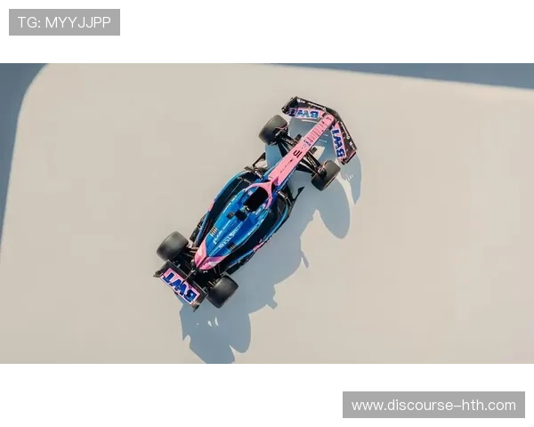 F1赛季最新战报解析车手表现与技术升级趋势