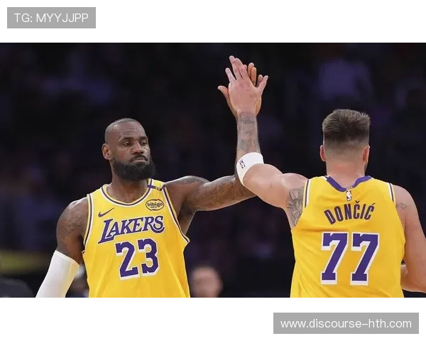 NBA湖人重塑王朝之路球星阵容磨合与季后赛前景全解析深度观察