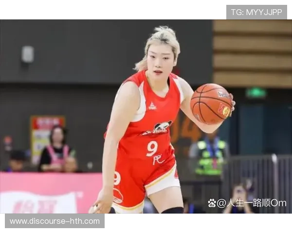 中国篮球联赛季后赛激战正酣明星球员表现引发球迷热议